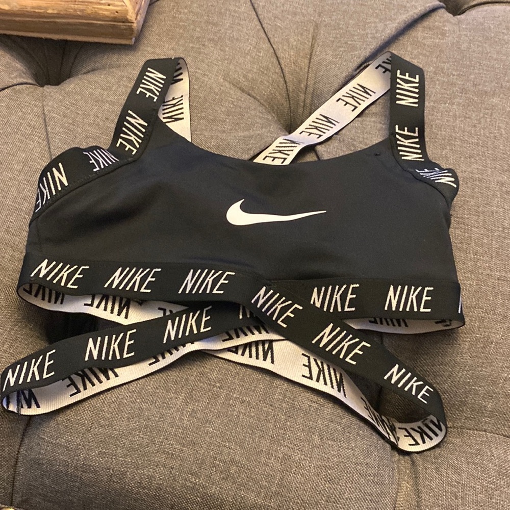 Nike strappy sports bra
